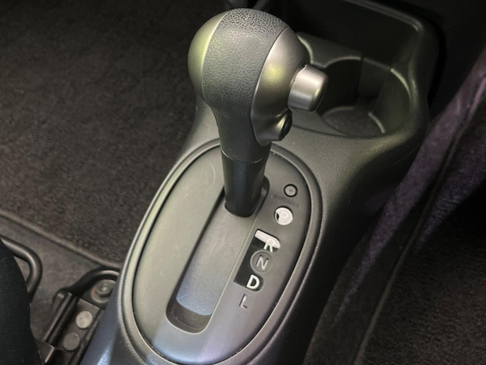 2013 Nissan March DBA-K13 (UW-69faaf829ae3d)[21]