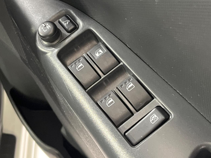 2013 Daihatsu Tanto DBA-L385S (UW-69faaf89330dc)[13]