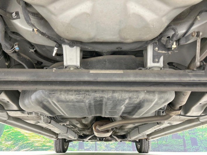 2012 Toyota Pixis Space DBA-L575A (UW-69faaf8949935)[25]