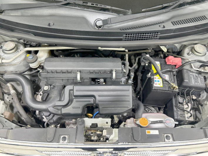 2012 Toyota Pixis Space DBA-L575A (UW-69faaf8949935)[4]
