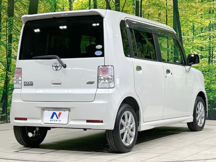 2012 Toyota Pixis Space DBA-L575A (UW-69faaf8949935)[15]