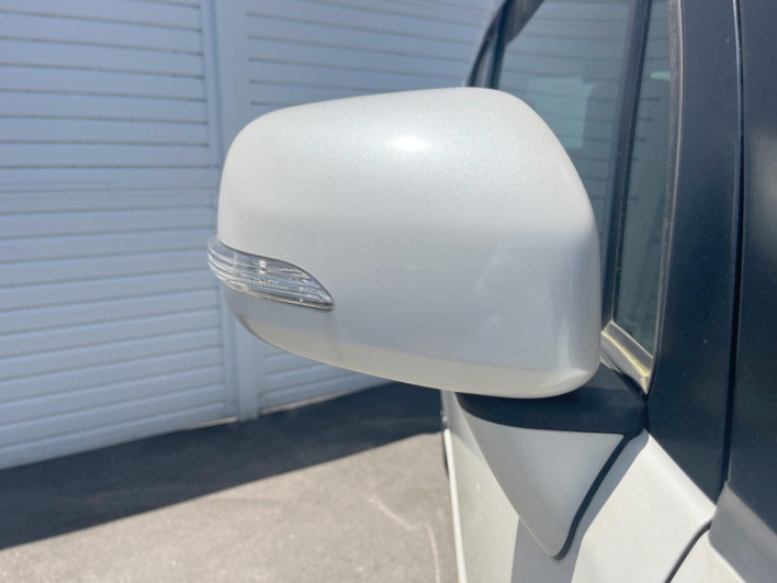 2012 Toyota Pixis Space DBA-L575A (UW-69faaf895da46)[5]