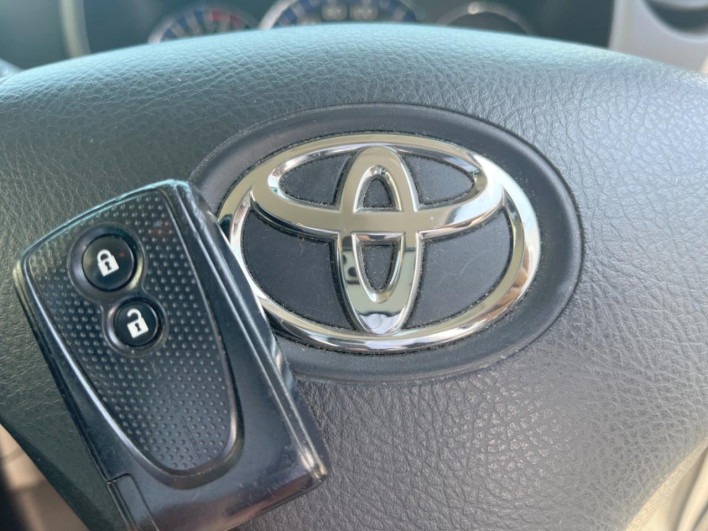 2012 Toyota Pixis Space DBA-L575A (UW-69faaf895da46)[9]