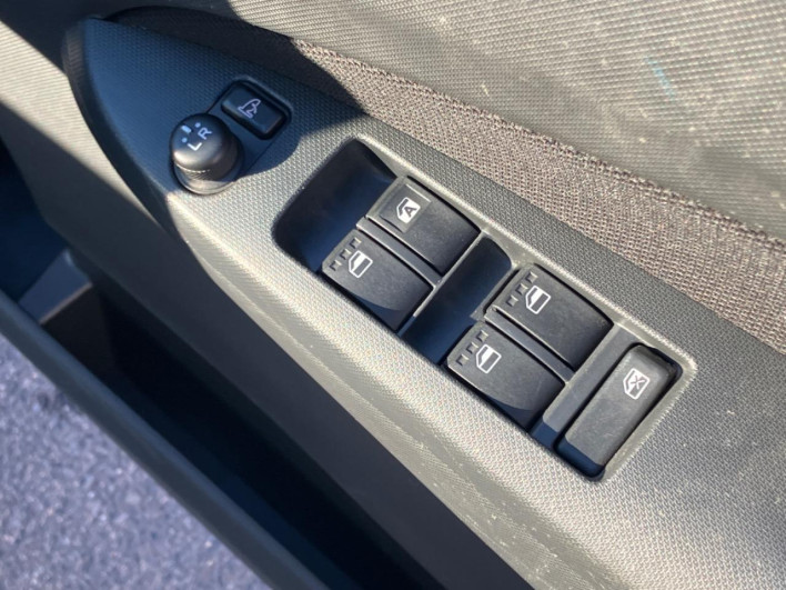 2013 Daihatsu Move DBA-LA100S (UW-69faaf8bcc8fc)[10]