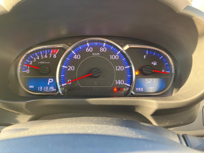 2013 Daihatsu Move DBA-LA100S (UW-69faaf8bcc8fc)[25]