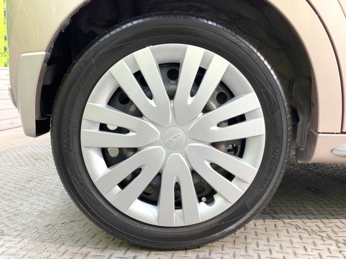 2016 Daihatsu Cast DBA-LA250S (UW-69faaf8ce06c9)[12]