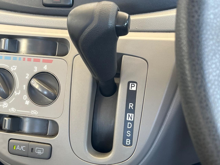 2013 Daihatsu Mirai Ease DBA-LA300S (UW-69faaf8ee240a)[5]