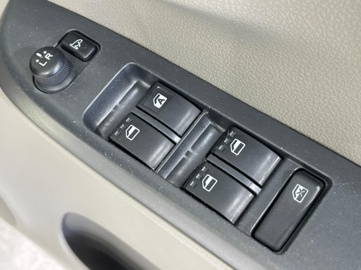 2015 Daihatsu Mirai Ease DBA-LA310S (UW-69faaf8f0126c)[13]