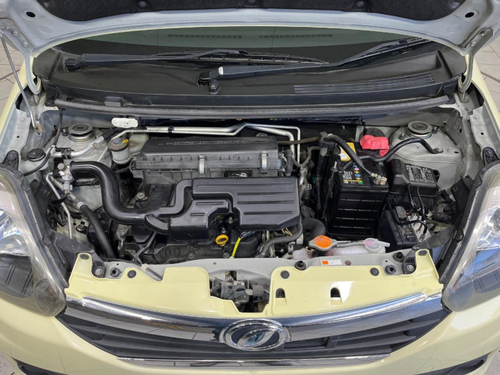 2015 Daihatsu Mirai Ease DBA-LA310S (UW-69faaf8f0126c)[4]