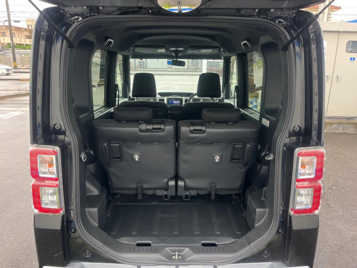 2016 Daihatsu Wake DBA-LA700S (UW-69faaf98e01d9)[26]