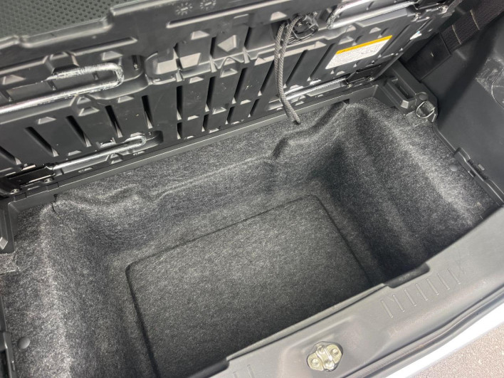 2016 Daihatsu Wake DBA-LA700S (UW-69faaf98e01d9)[28]