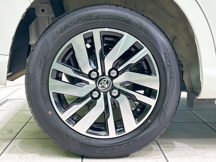 2018 Toyota Roomy DBA-M900A (UW-69faaf9f5c50c)[14]