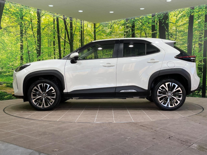 2021 Toyota Yaris Cross 6AA-MXPJ10 (UW-69faafbd50a2b)[19]