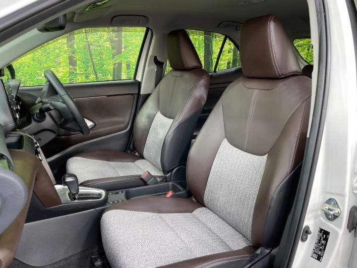 2021 Toyota Yaris Cross 6AA-MXPJ10 (UW-69faafbd50a2b)[10]