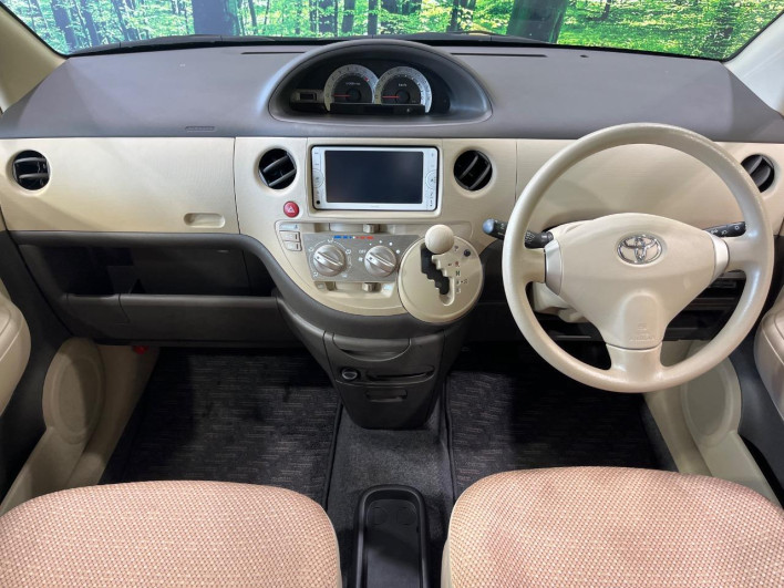 2012 Toyota Sienta DBA-NCP81G (UW-69faafc832416)[21]