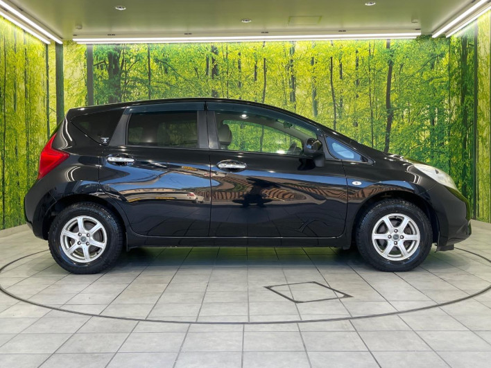 2013 Nissan Note DBA-NE12 (UW-69faafc9371ef)[12]