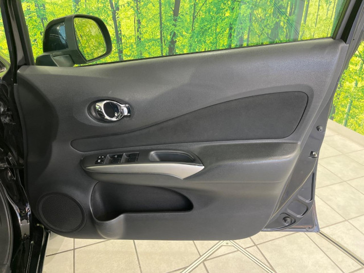 2013 Nissan Note DBA-NE12 (UW-69faafc9371ef)[27]
