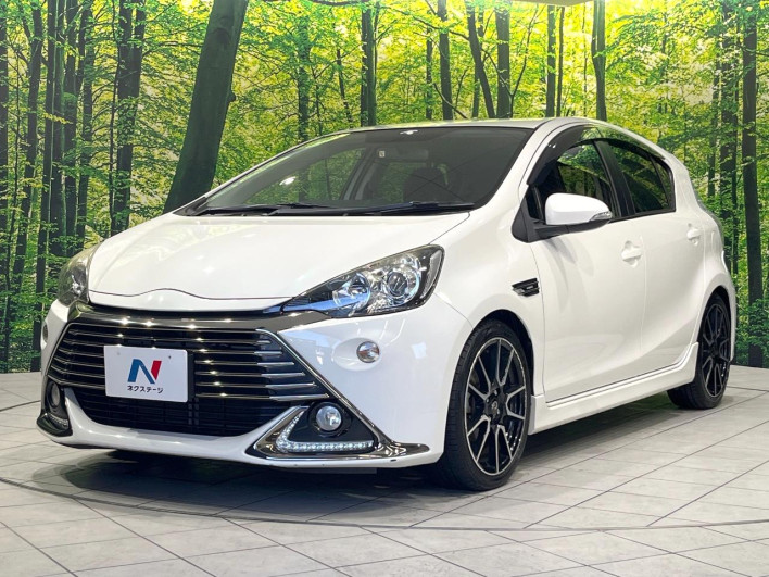 2014 Toyota Aqua DAA-NHP10 (UW-69faafc9a439a)[4]