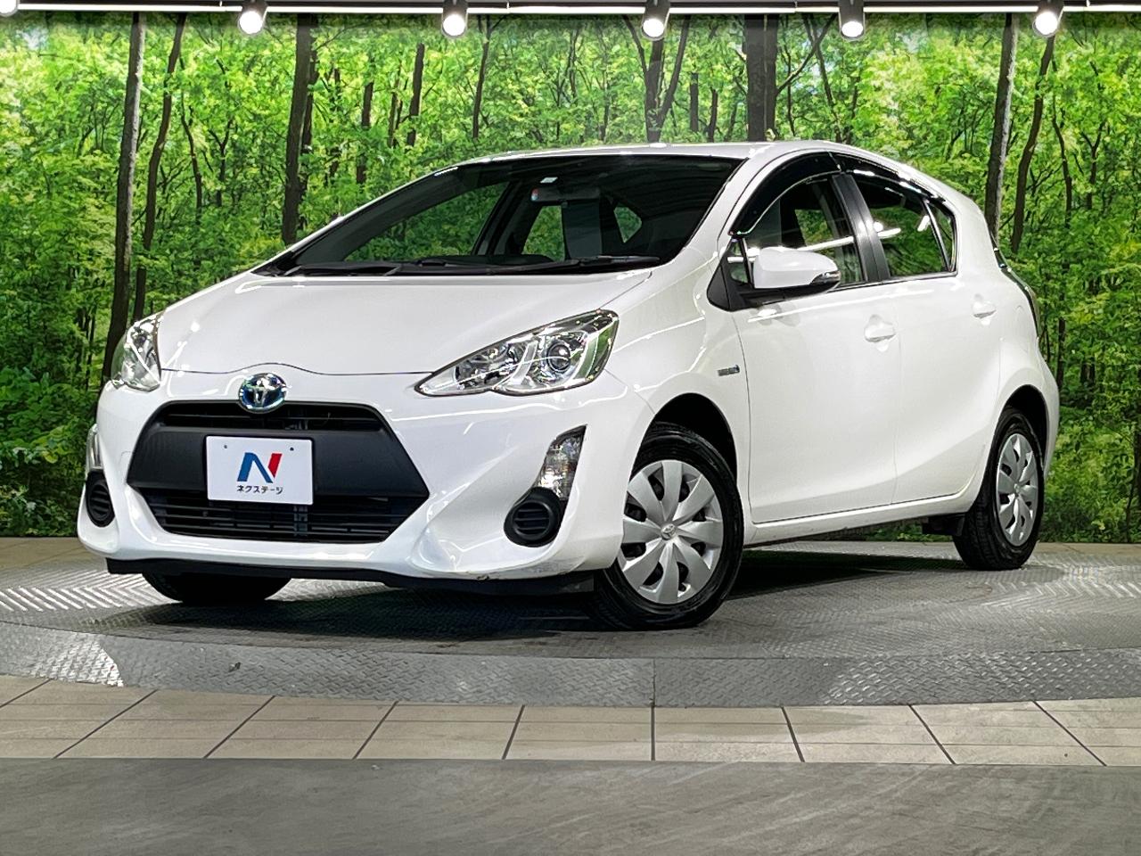 2016 Toyota Aqua DAA-NHP10