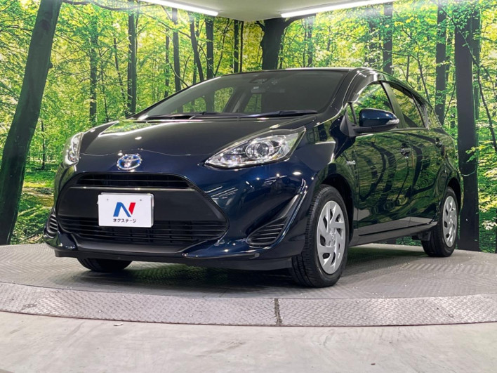 2017 Toyota Aqua DAA-NHP10 (UW-69faafcb804b9)[4]