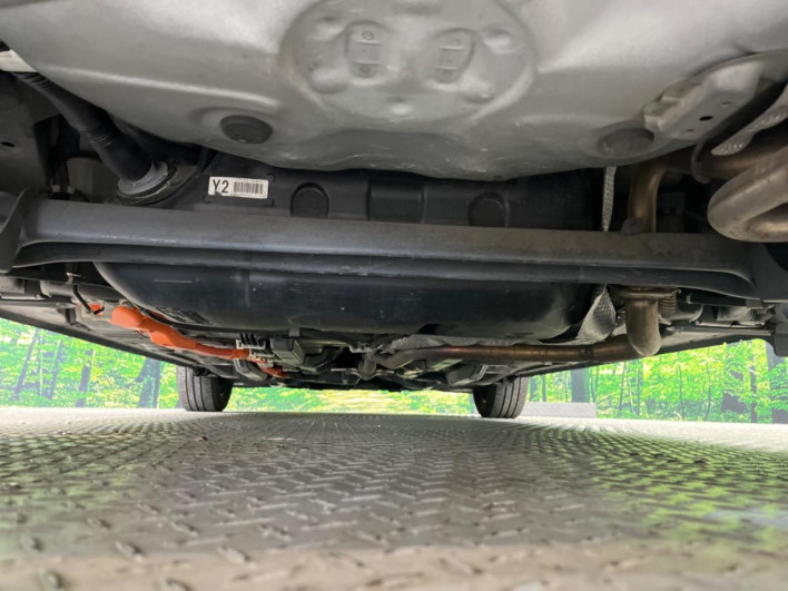 2017 Toyota Aqua DAA-NHP10 (UW-69faafcb804b9)[24]