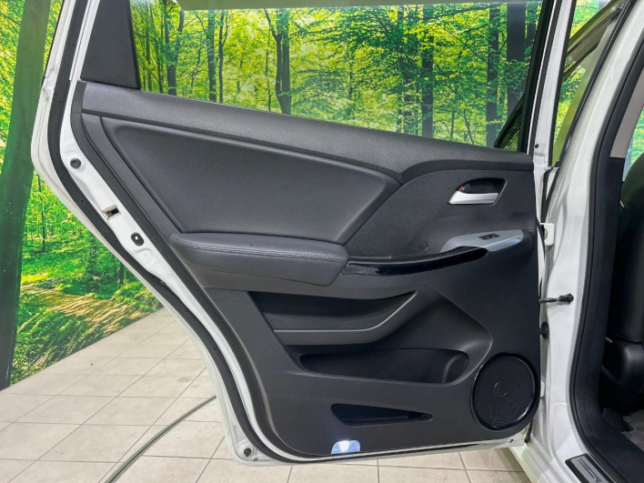 2012 Honda Odyssey DBA-RB3 (UW-69faafd49df97)[16]
