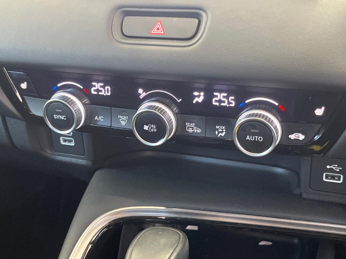 2021 Honda VEZEL 6AA-RV5 (UW-69faafd79570f)[15]