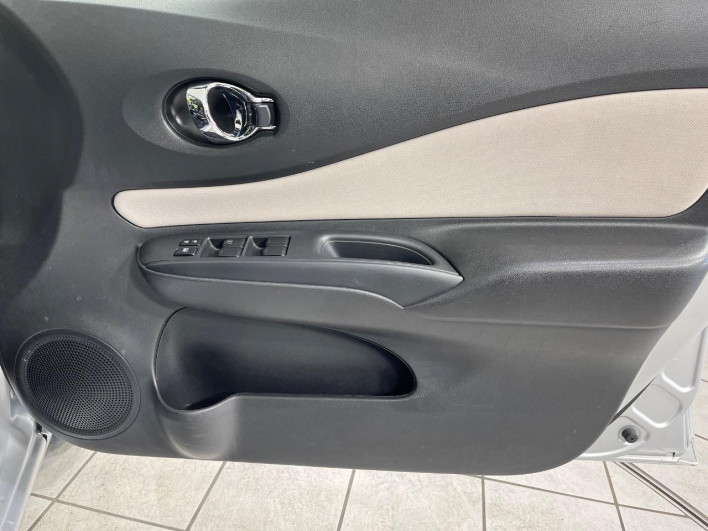 2019 Nissan Note DAA-SNE12 (UW-69faafe044d71)[13]