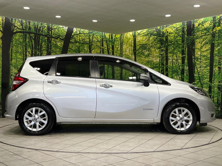 2019 Nissan Note DAA-SNE12 (UW-69faafe044d71)[9]