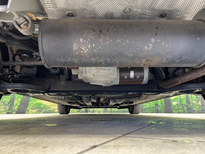 2019 Nissan Note DAA-SNE12 (UW-69faafe044d71)[29]