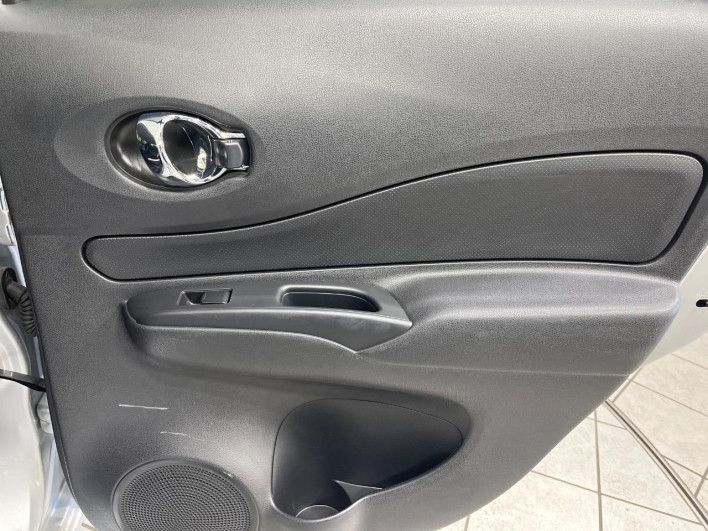 2019 Nissan Note DAA-SNE12 (UW-69faafe044d71)[10]