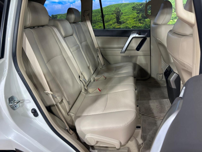 2023 Toyota Land Cruiser Prado 3BA-TRJ150W (UW-69faafe41c06a)[26]