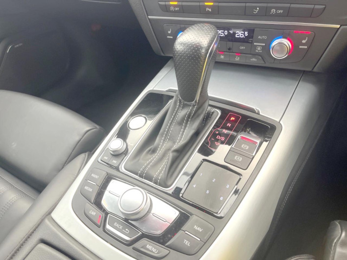 2016 Audi A7 Sportback ABA-4GCYPC (UW-69faafe87b65c)[22]