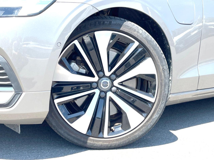 2022 Volvo V60 5LA-ZB420P2 (UW-69faafed2f26a)[4]