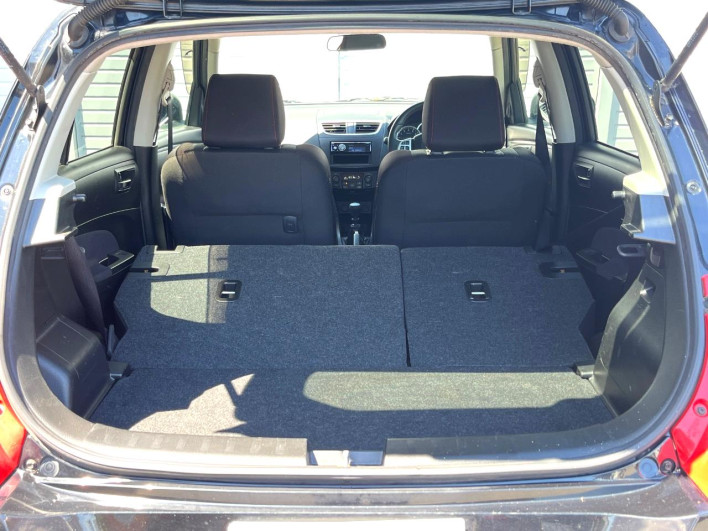 2015 Suzuki Swift Sport CBA-ZC32S (UW-69faafede816b)[24]