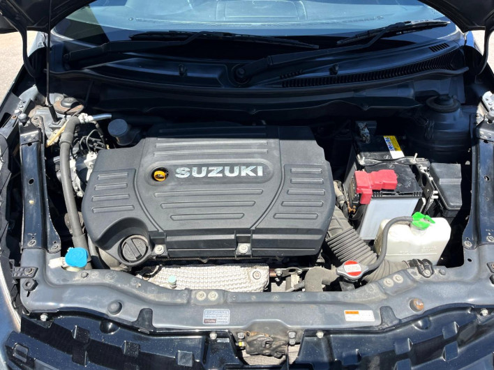 2015 Suzuki Swift Sport CBA-ZC32S (UW-69faafede816b)[4]