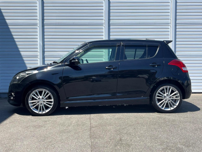 2015 Suzuki Swift Sport CBA-ZC32S (UW-69faafede816b)[15]