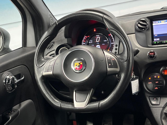 2016 Abartha Abarth 595 ABA-312141 (UW-69faafefab636)[25]