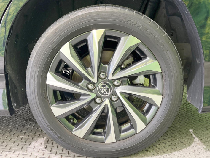 2023 Toyota Voxy 6AA-ZWR90W (UW-69fab00210c67)[16]