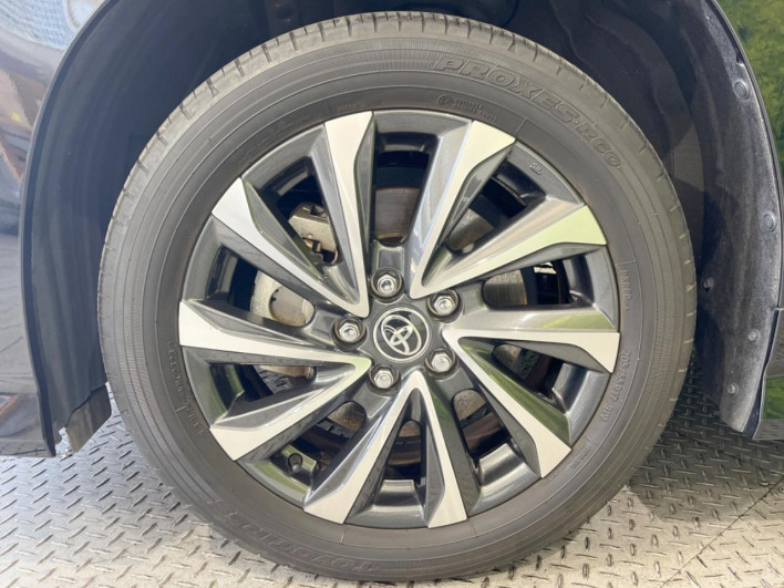 2023 Toyota Voxy 6AA-ZWR90W (UW-69fab00210c67)[15]