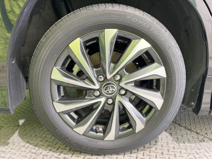 2023 Toyota Voxy 6AA-ZWR90W (UW-69fab00210c67)[17]
