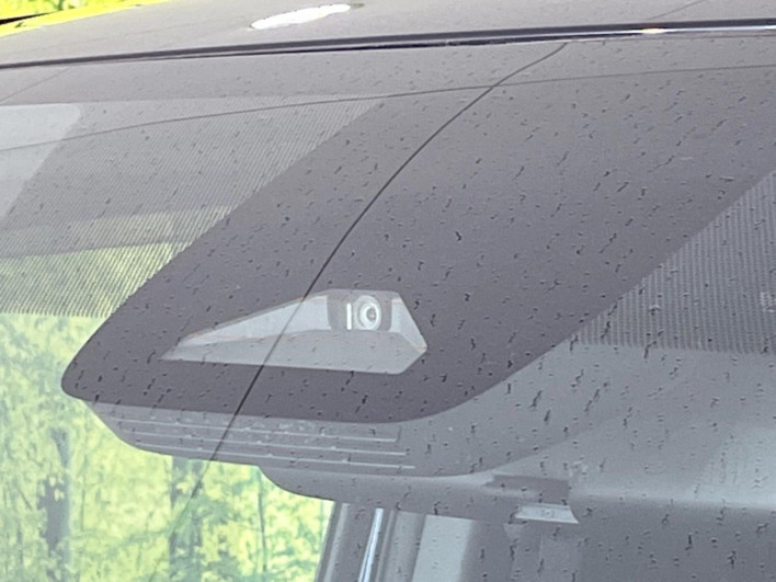 2023 Toyota Voxy 6AA-ZWR90W (UW-69fab00210c67)[21]