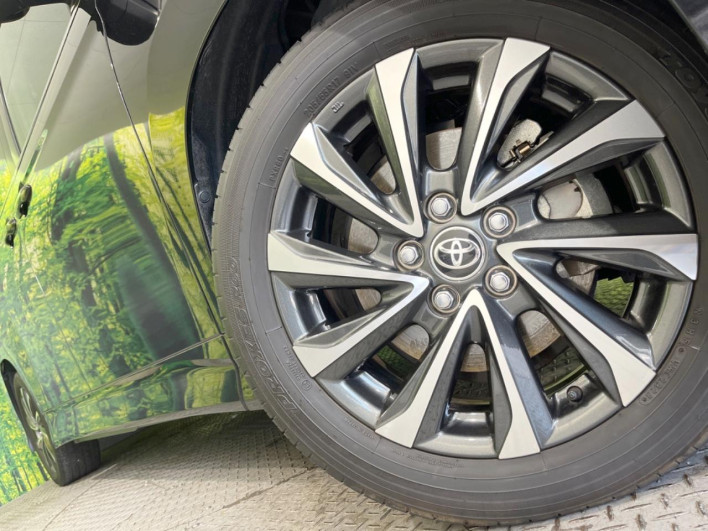 2023 Toyota Voxy 6AA-ZWR90W (UW-69fab00210c67)[18]
