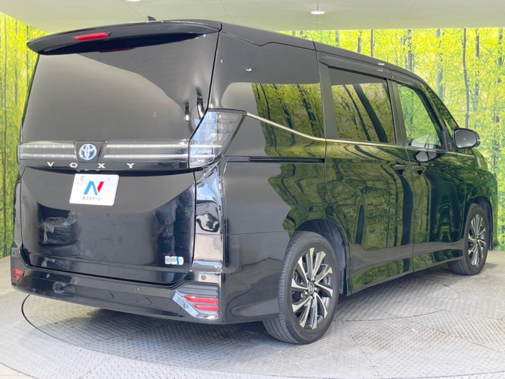 2023 Toyota Voxy 6AA-ZWR90W (UW-69fab00210c67)[8]