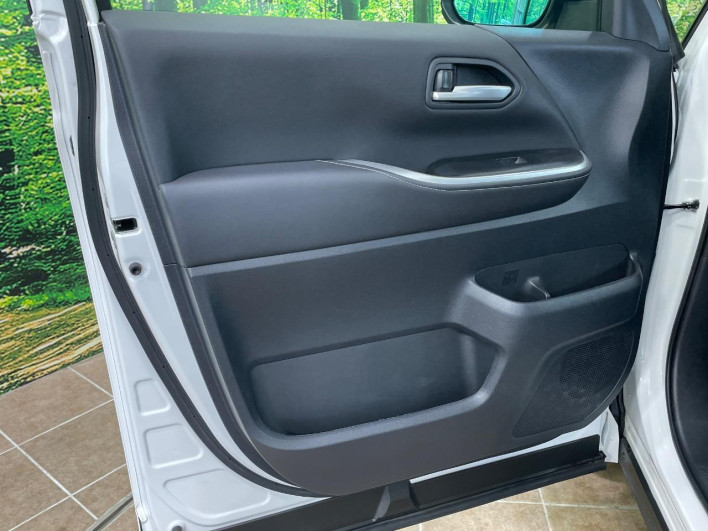 2024 Toyota Noah 6AA-ZWR90W (UW-69fab00337598)[28]