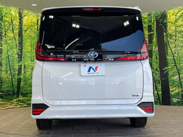 2024 Toyota Noah 6AA-ZWR90W (UW-69fab00337598)[18]