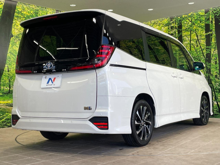 2024 Toyota Noah 6AA-ZWR90W (UW-69fab00337598)[17]