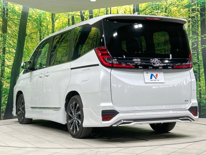 2025 Toyota Noah 6AA-ZWR90W (UW-69fab00423184)[13]