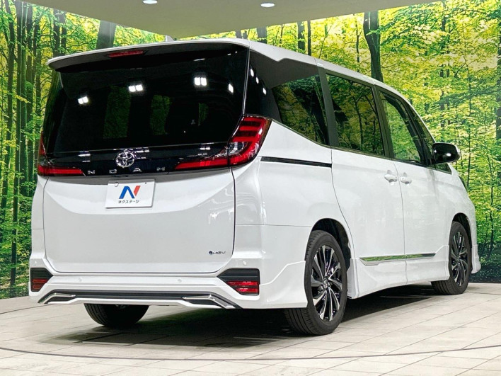 2025 Toyota Noah 6AA-ZWR90W (UW-69fab00423184)[11]