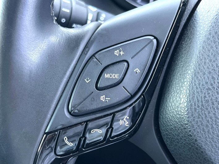 2019 Toyota C-HR DAA-ZYX10 (UW-69fab005a015f)[21]